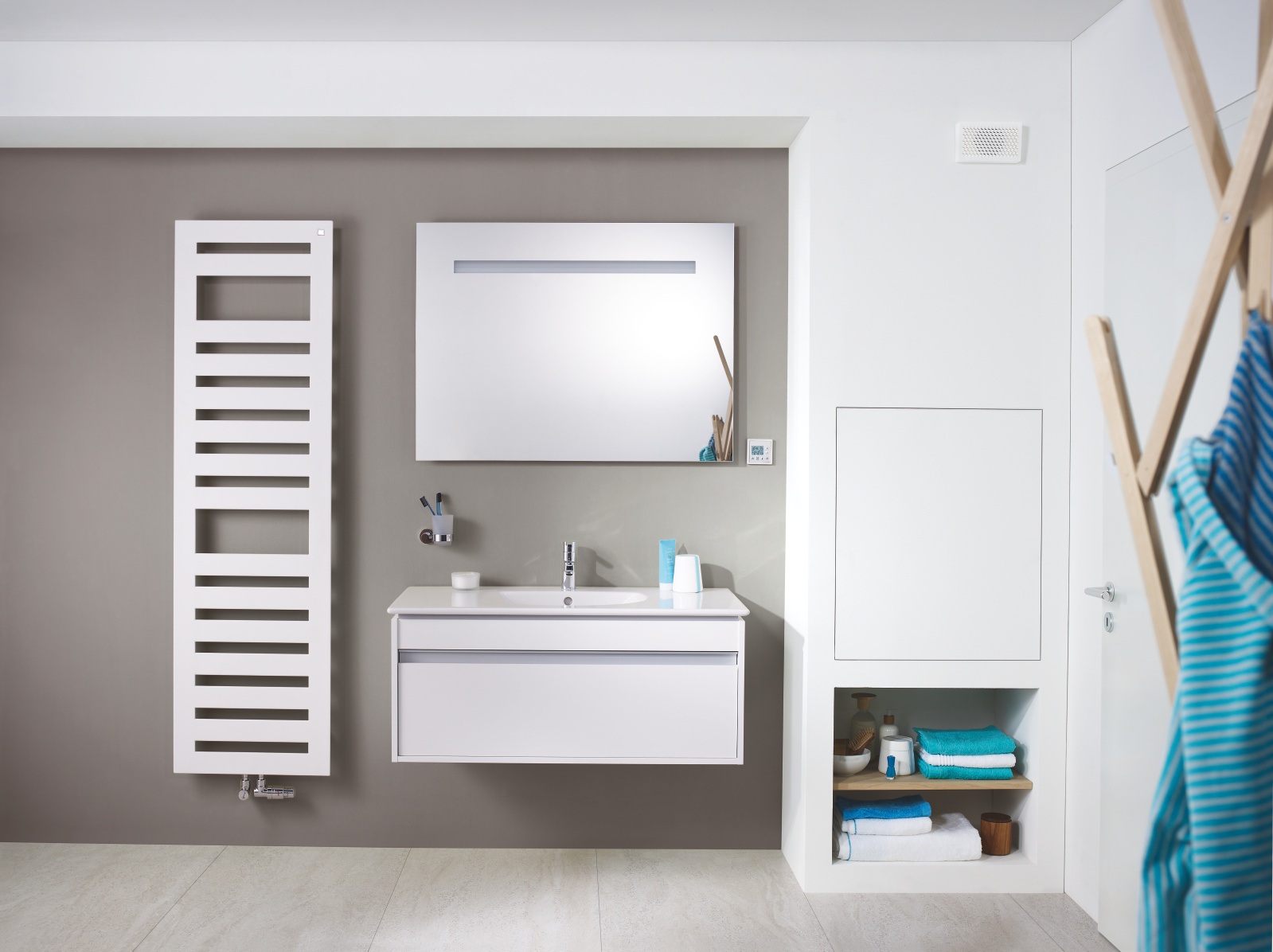 Rendering Zehnder ComfoAir 180 Comfortable indoor ventilation