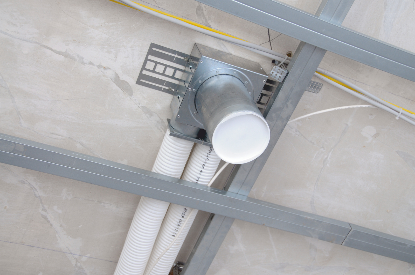 Reference Zehnder ComfoCase TVA Comfortable indoor ventilation Top view